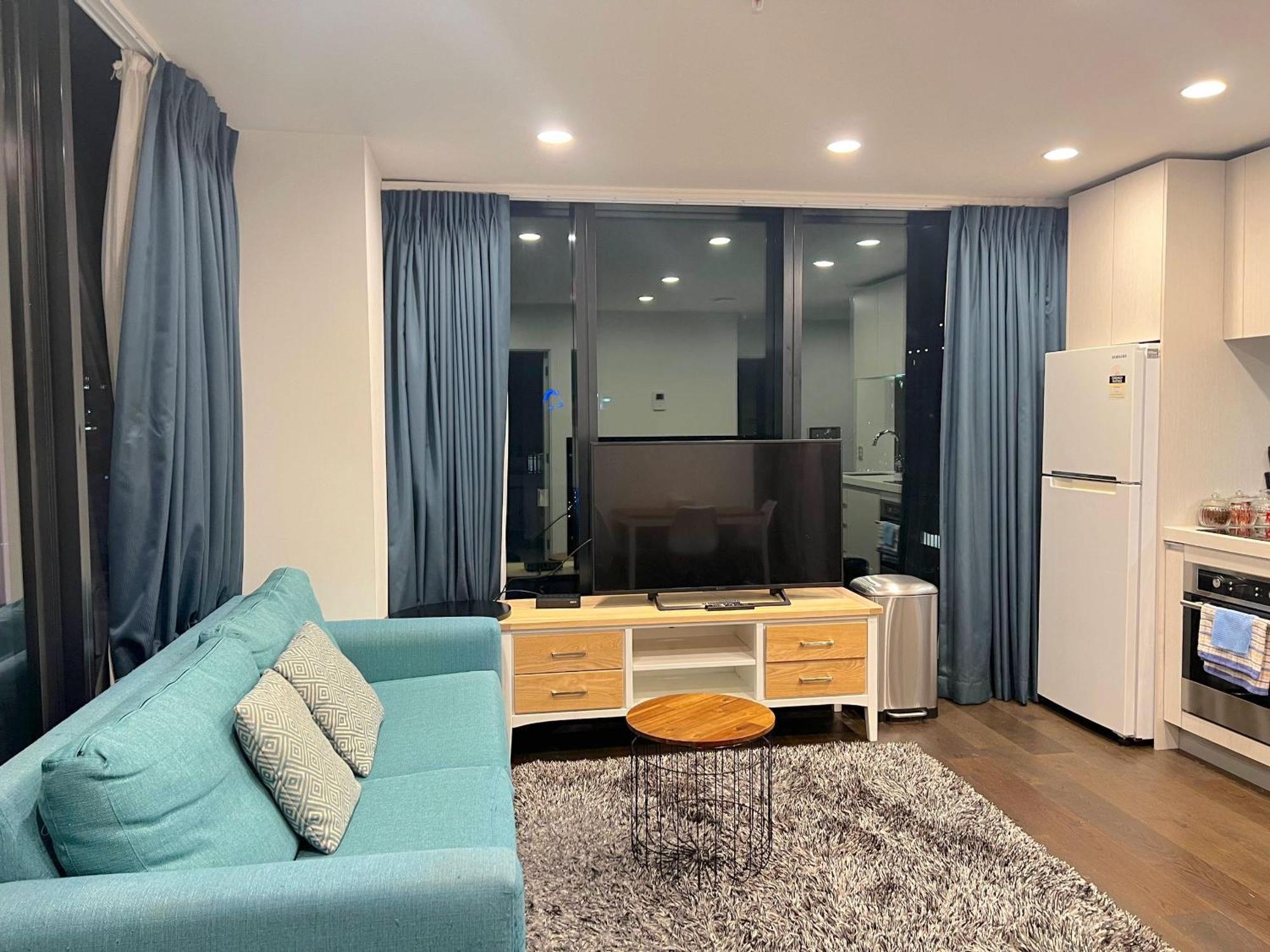Magnificent Harbour View Skytower View Apartment In Cbd 奥克兰 外观 照片