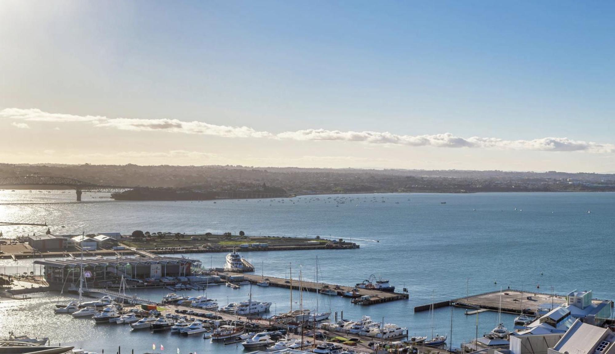 Magnificent Harbour View Skytower View Apartment In Cbd 奥克兰 外观 照片