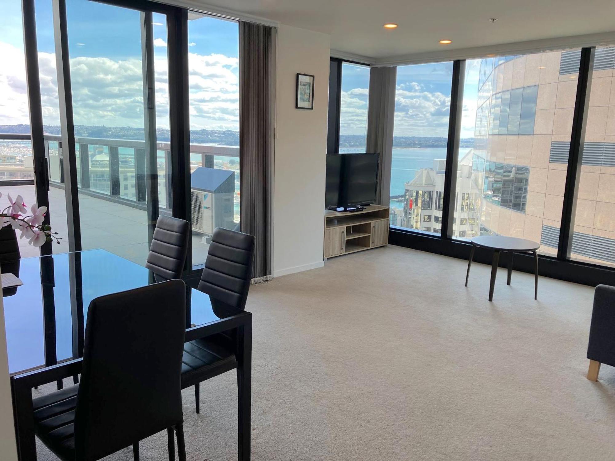 Magnificent Harbour View Skytower View Apartment In Cbd 奥克兰 外观 照片