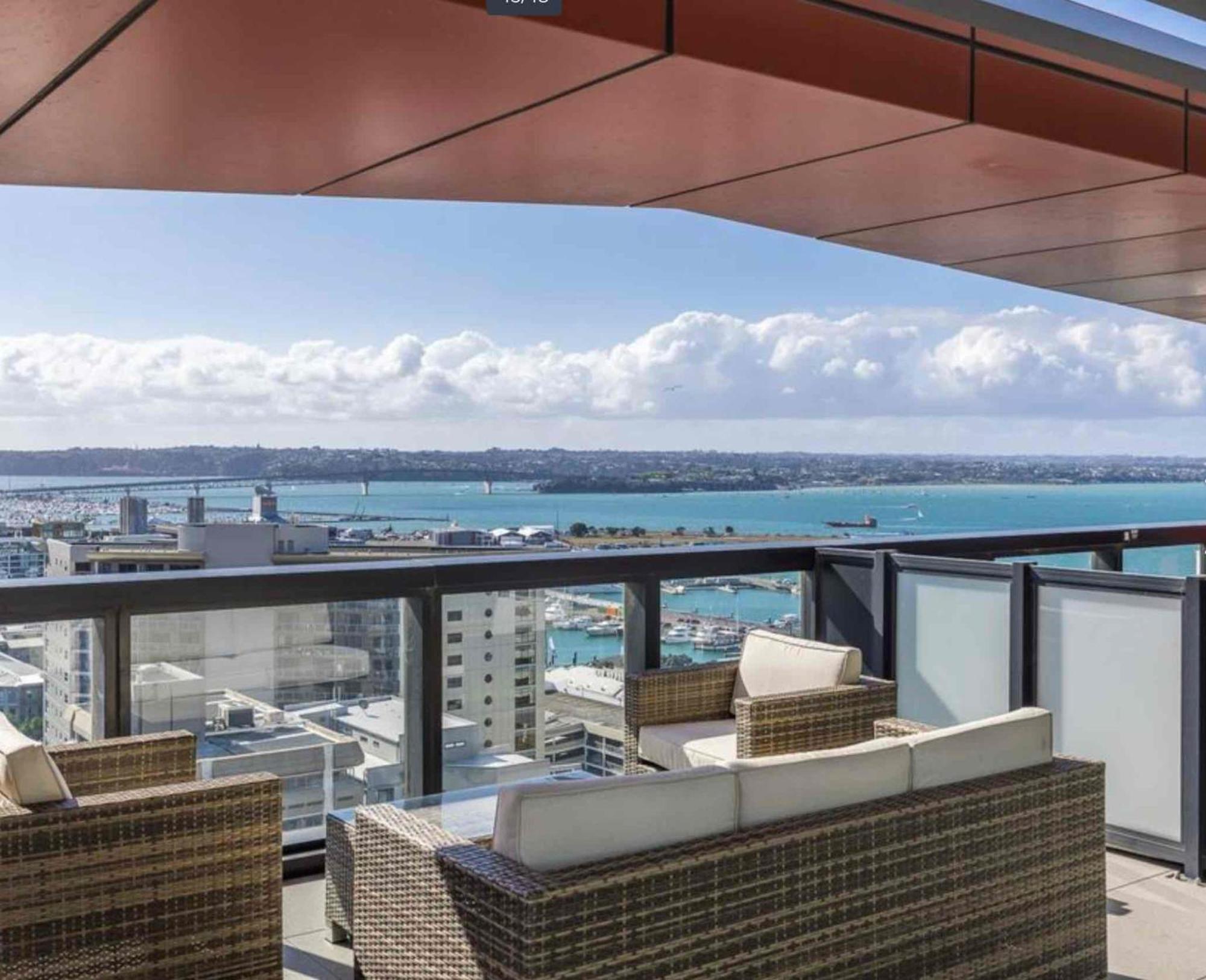 Magnificent Harbour View Skytower View Apartment In Cbd 奥克兰 外观 照片